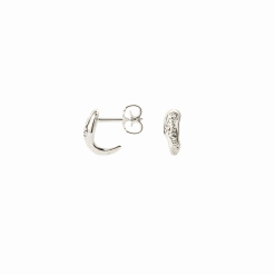 CAMILLE BRINCH HUGGED ESSENTIA SØLV ØRERINGE - HEE