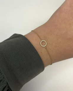 CHRISTOFFERSEN JEWELLERY ARMBÅND 14 KARAT GULD CIRKEL MED 0,13 CARAT BRILLANTER - 9000158