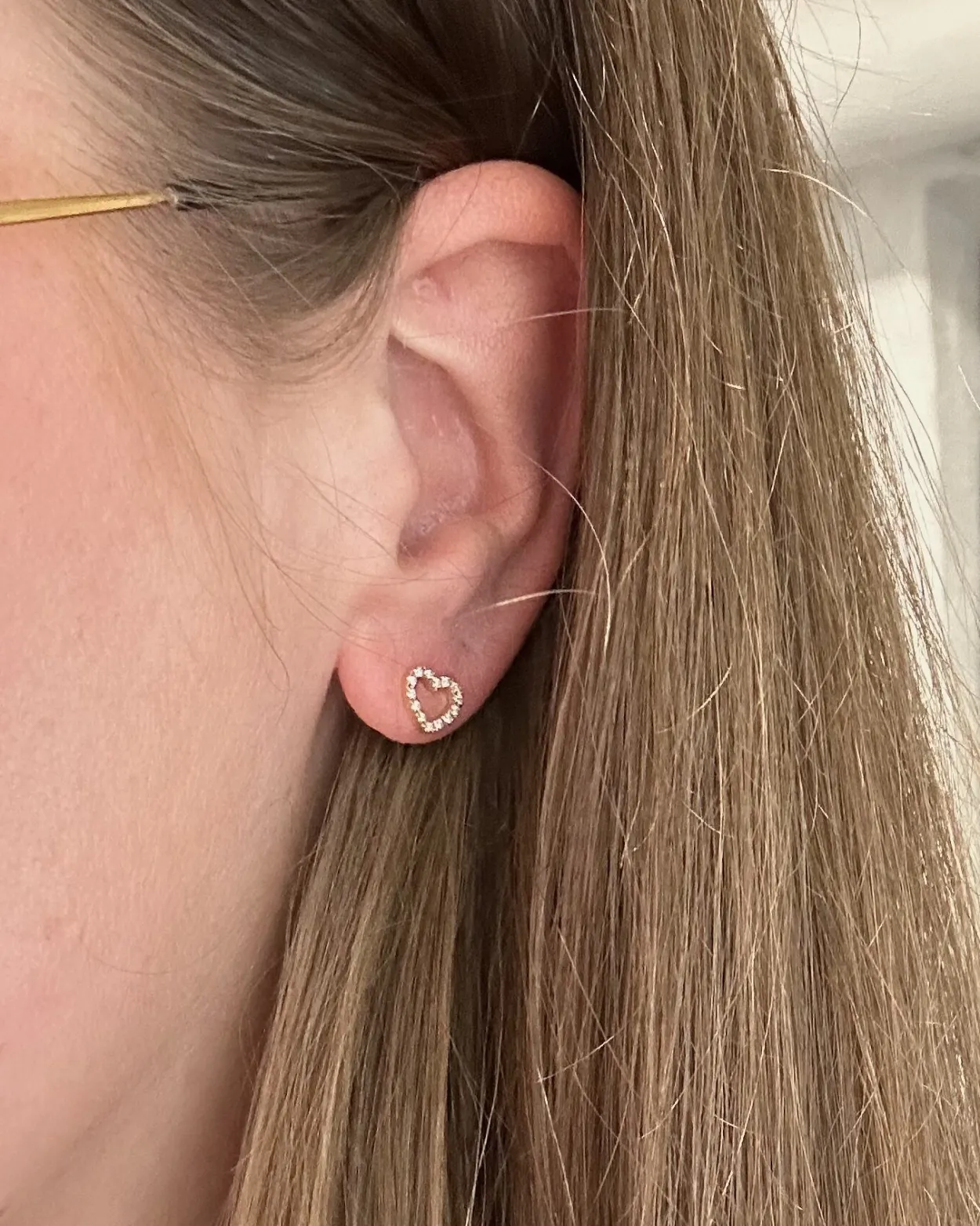 CHRISTOFFERSEN JEWELLERY HJERTE ØRESTIKKER 14 KARAT GULD MED 0,14 CARAT BRILLANTER – 3000541