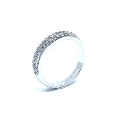 SØLV RING RHODINERET MED 3 RÆKKER SYNTETISKE ZIRKONIA